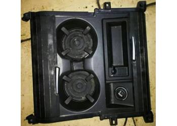 寶X5 E70 X6 E71茶杯架總成馬鞍茶杯架 發電機