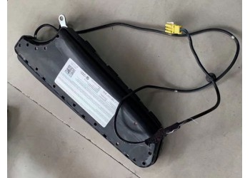 奧迪Q7前座椅氣嚷 中網 發電機 雨刮連動桿 節溫器