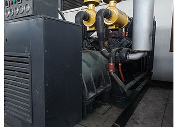 轉(zhuǎn)售六百千瓦二手柴油發(fā)電機組供應(yīng) 機器
