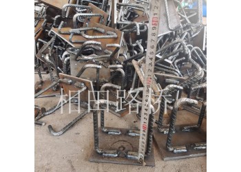 穿墻式懸挑預(yù)埋件 建筑幕墻緊固件 高鐵預(yù)埋U型螺栓