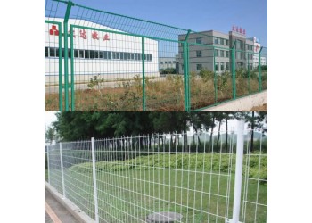 高速公路綠色護欄網 圈地養殖隔離圍網  雙邊絲護欄網