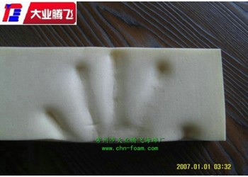 廠家生產(chǎn)大業(yè)騰飛防撞透氣海綿
