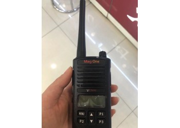 摩托羅拉D135數字對講機數字鍵盤抗干擾無雜音手臺